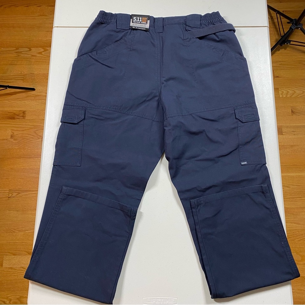 NWT 5.11 Tactical Series Women's 18 Long Navy Canvas Cargo Pants Reinforced Knee